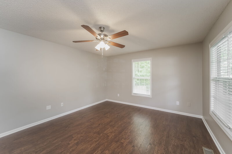 1,710/Mo, 229 Candle Ct NW Unit 13 Concord, NC 28027 Living Room View