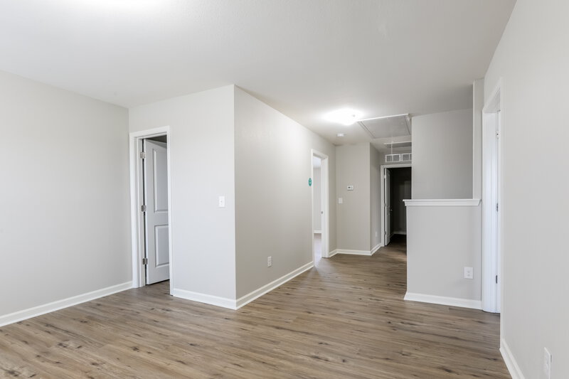 2,260/Mo, 2613 Cider Ridge Rd # 52 Dallas, NC 28034 Loft View