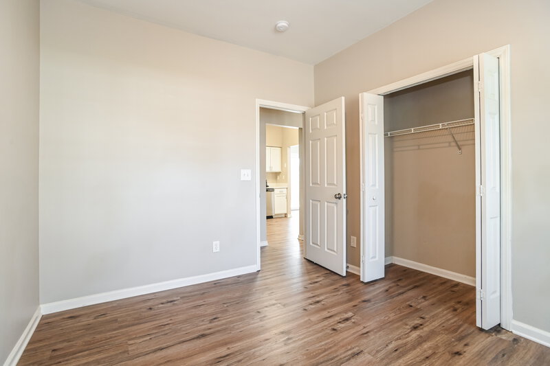 1,900/Mo, 2117 David Earl Dr Charlotte, NC 28213 Bedroom View 4