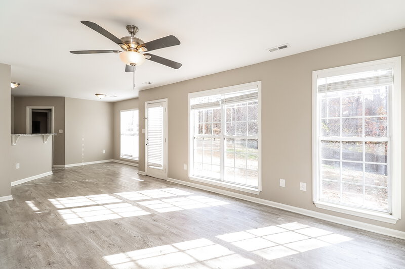 2,180/Mo, 112 Old Willow Rd Mooresville, NC 28115 Living Room View