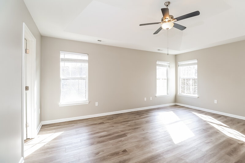 2,180/Mo, 112 Old Willow Rd Mooresville, NC 28115 Main Bedroom View
