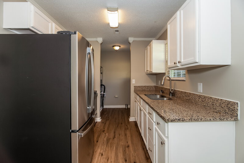1,695/Mo, 1113 Green Circle Dr Gastonia, NC 28054 Kitchen View