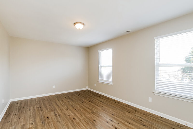 2,180/Mo, 102 Clacton Ct Mooresville, NC 28117 Main Bedroom View