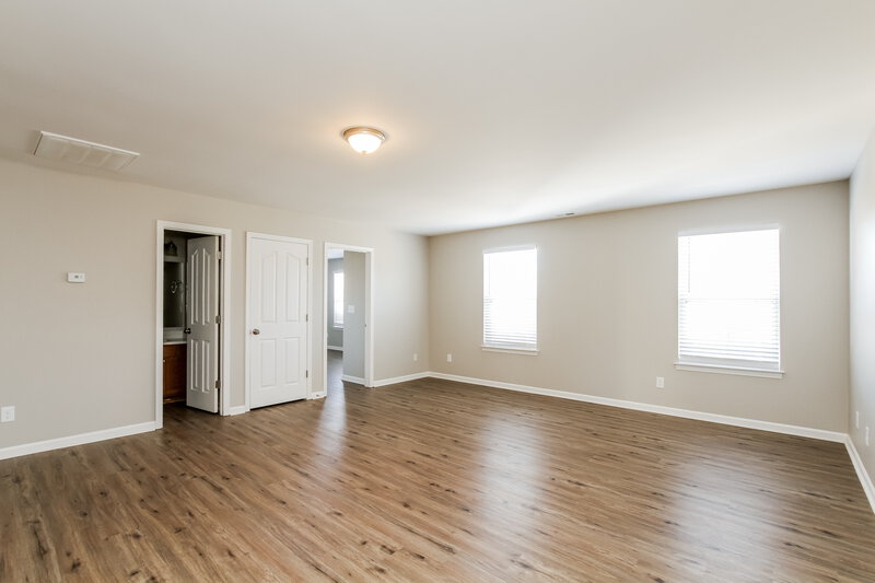 2,180/Mo, 102 Clacton Ct Mooresville, NC 28117 Main Bedroom View 2