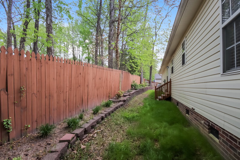 1,750/Mo, 2021 Brantley Creek Dr Kannapolis, NC 28083 Rear View 2