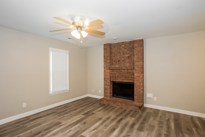 2,060/Mo, 9605 Manus Ct Matthews, NC 28105 Living Room View