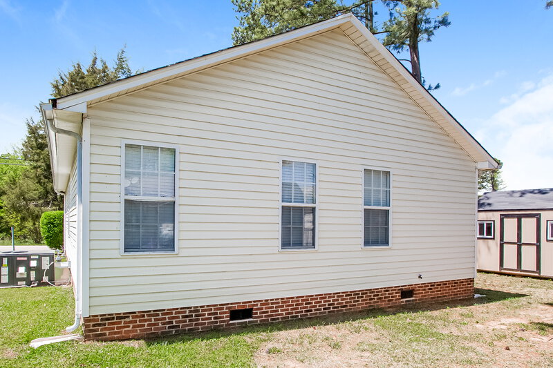 1,785/Mo, 2625 S Ridge Ave Kannapolis, NC 28083 Rear View 2