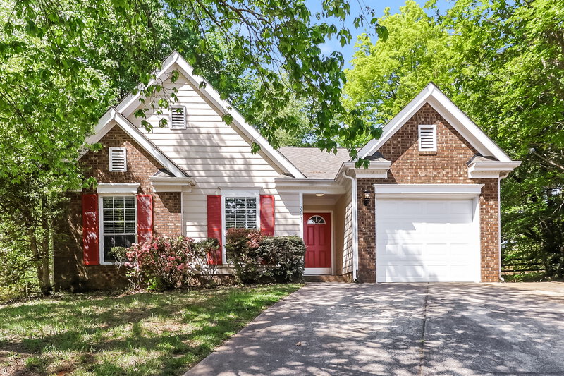 1,930/Mo, 2601 Clarencefield Drive Charlotte, NC 28216 External View
