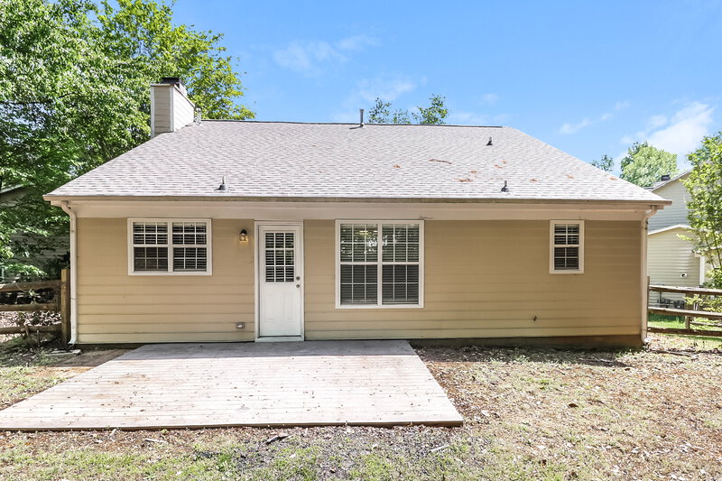 1,930/Mo, 2601 Clarencefield Drive Charlotte, NC 28216 Rear View