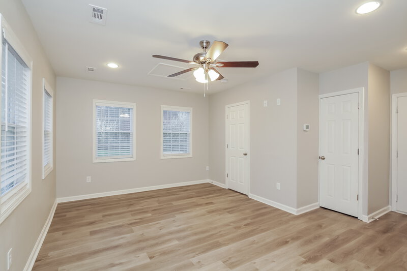 1,915/Mo, 4810 Samuel Richard St Kannapolis, NC 28083 Loft Room View