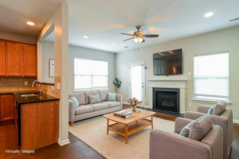 2,930/Mo, 9167 Lenox Pointe Dr Charlotte, NC 28273 Misc View