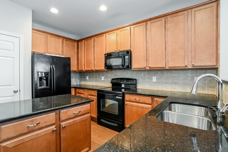 2,930/Mo, 9167 Lenox Pointe Dr Charlotte, NC 28273 Misc View 4