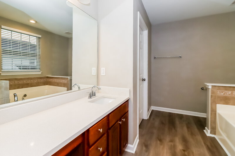 1,870/Mo, 154 S Arcadian Way Mooresville, NC 28117 Main Bathroom View