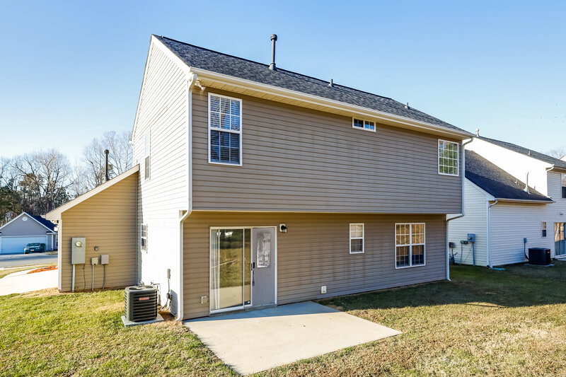 1,660/Mo, 9422 Isaac Hunter Dr Charlotte, NC 28214 Rear View 2