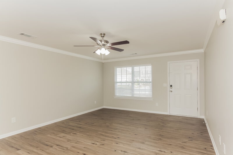 1,800/Mo, 3849 Hope Marian St Gastonia, NC 28052 Living Room View