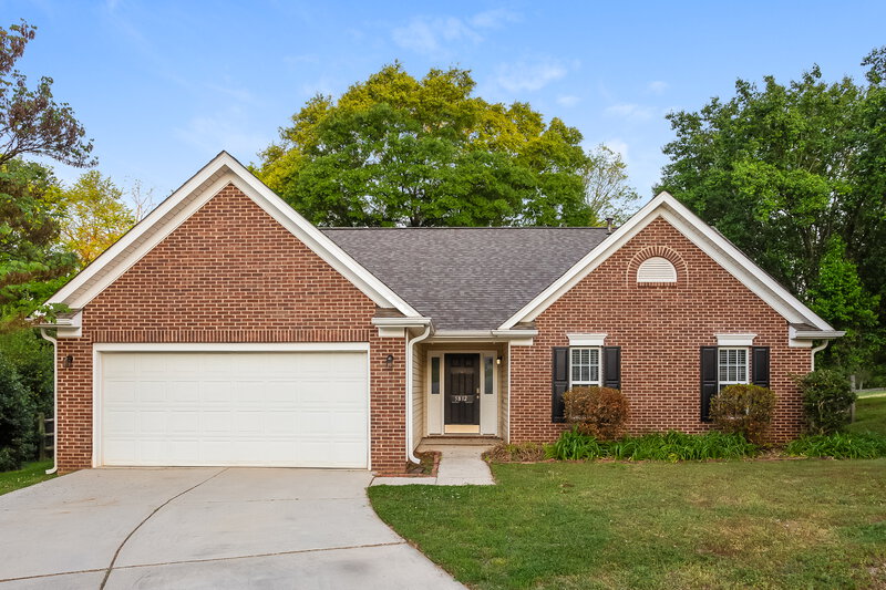 2,145/Mo, 5812 Avian Pl SW Concord, NC 28025 External View