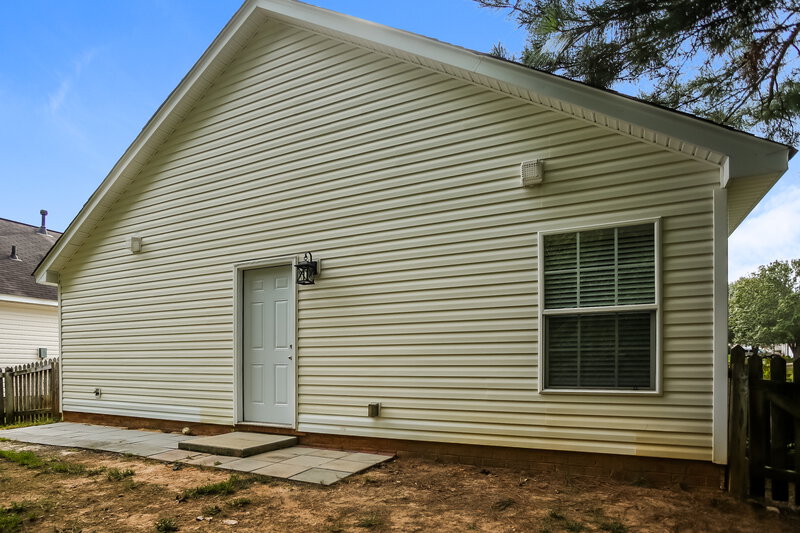 2,020/Mo, 1916 Harrison Park Dr Waxhaw, NC 28173 Rear View