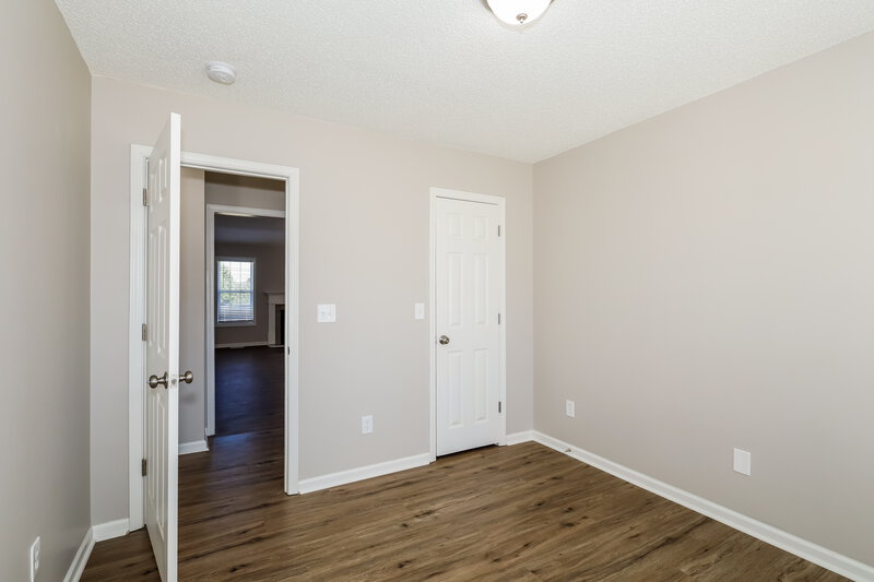 1,740/Mo, 636 Summey Farm Dr Dallas, NC 28034 Bedroom View