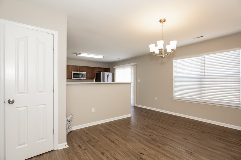 1,865/Mo, 927 River Trail Rd Lowell, NC 28098 Dining Room View