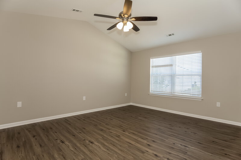 1,865/Mo, 927 River Trail Rd Lowell, NC 28098 Main Bedroom View