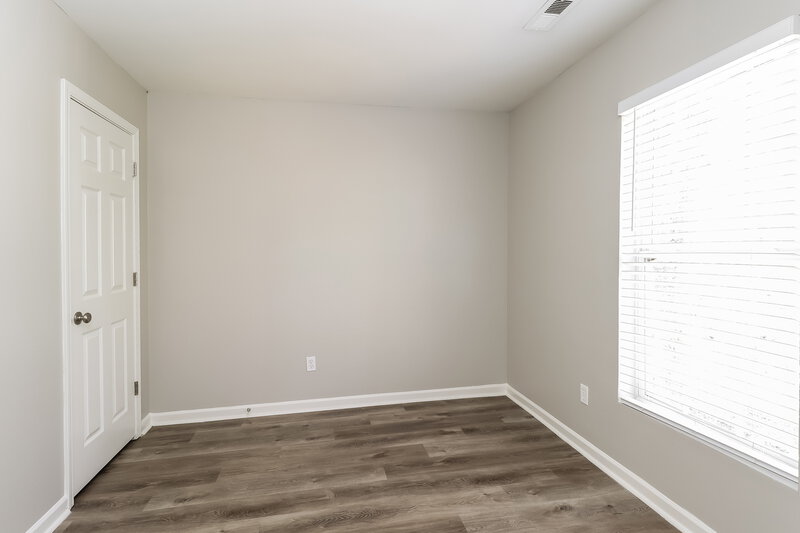 1,830/Mo, 6516 Lynmont Dr Charlotte, NC 28212 Bedroom View