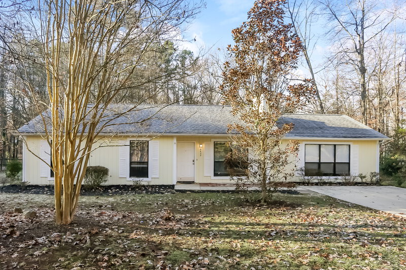 2,015/Mo, 8428 Rittenhouse Cir Charlotte, NC 28270 External View