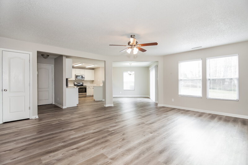 1,940/Mo, 133 Brinkley Park Dr Mount Holly, NC 28120 Dining Room View