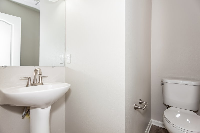 1,940/Mo, 133 Brinkley Park Dr Mount Holly, NC 28120 Bathroom View 2