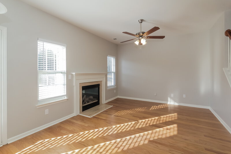 2,050/Mo, 1014 Sparrow Valley Way Charlotte, NC 28214 Living Room View