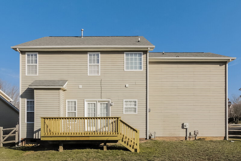 2,050/Mo, 1014 Sparrow Valley Way Charlotte, NC 28214 Rear View