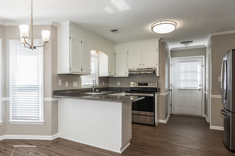 2,035/Mo, 1579 Hoffman Rd Gastonia, NC 28054 Kitchen View 3