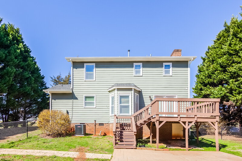 2,035/Mo, 1579 Hoffman Rd Gastonia, NC 28054 Rear View