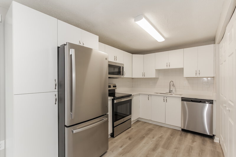 1,940/Mo, 2400 Parkhighland Ct Charlotte, NC 28273 Misc View 6