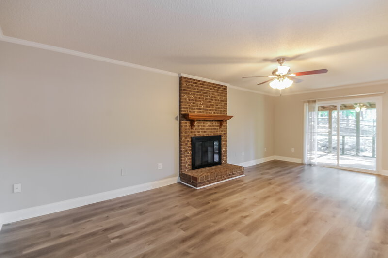 1,915/Mo, 524 Robin Dr Monroe, NC 28112 Living Room View