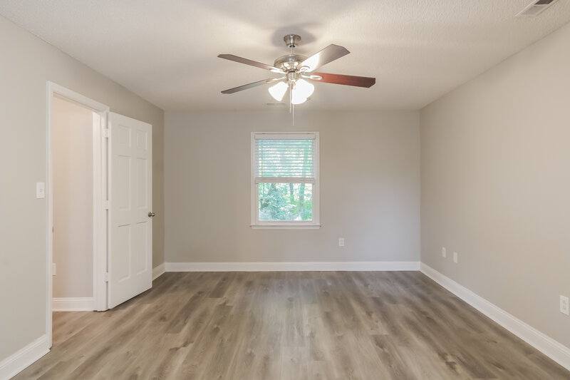 1,915/Mo, 524 Robin Dr Monroe, NC 28112 Main Bedroom View