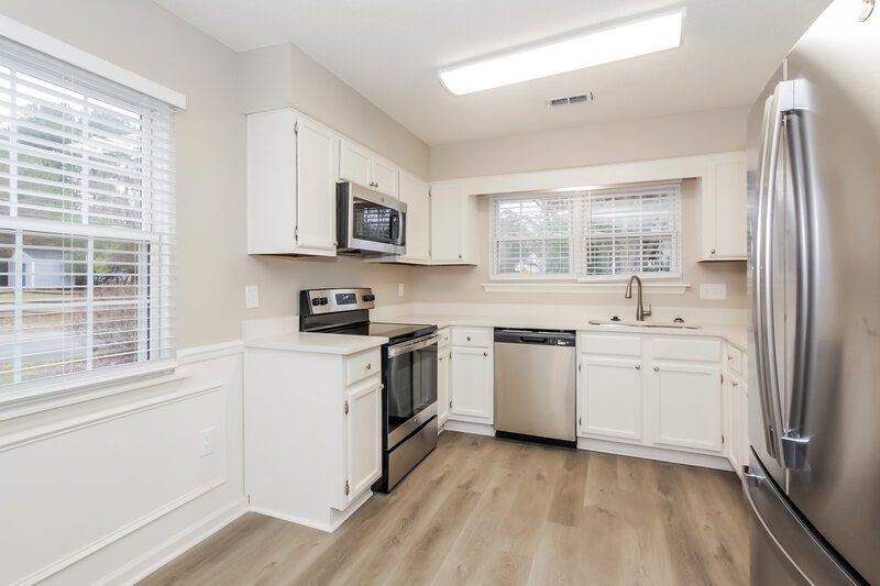 2,080/Mo, 9616 Kent Village Dr Charlotte, NC 28269 Misc View 5