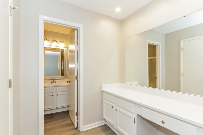 2,080/Mo, 9616 Kent Village Dr Charlotte, NC 28269 Misc View 9