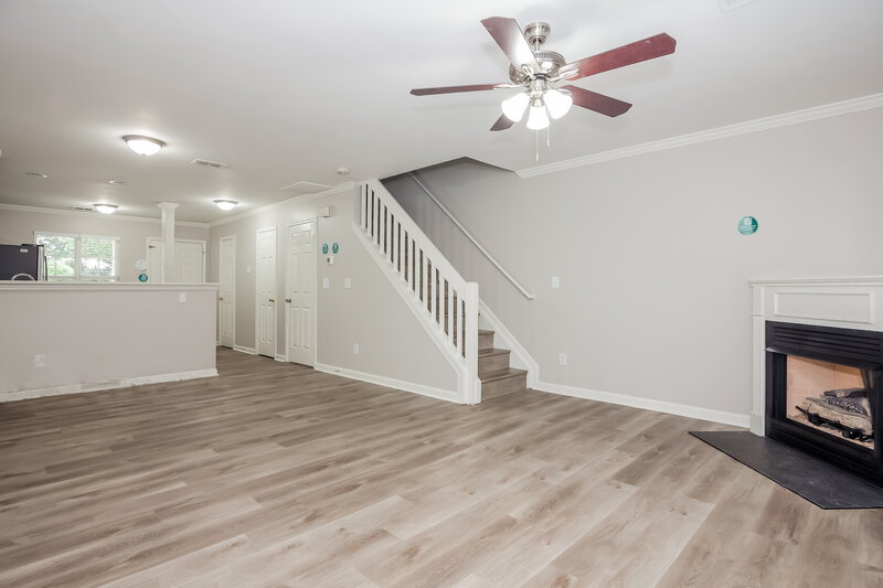 2,075/Mo, 10552 English Setter Way Charlotte, NC 28269 Living Room View 2