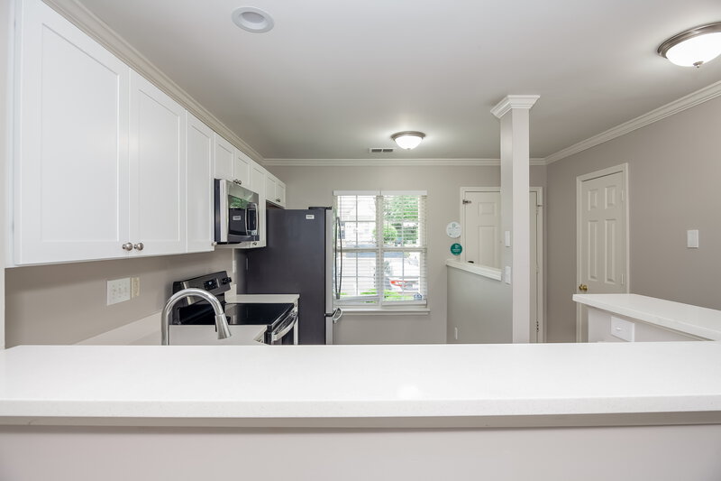 2,075/Mo, 10552 English Setter Way Charlotte, NC 28269 Kitchen View