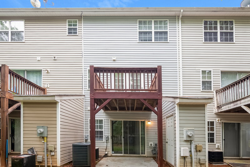 2,075/Mo, 10552 English Setter Way Charlotte, NC 28269 Rear View