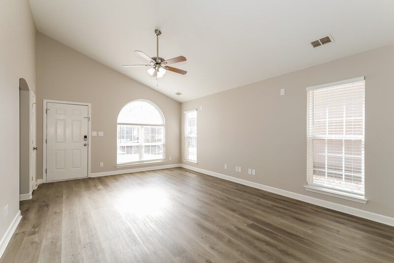1,745/Mo, 352 Pelling Dr York, SC 29745 Living Room View