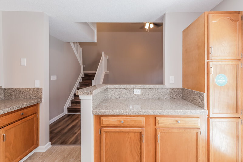 2,455/Mo, 8927 Scotch Heather Way Charlotte, NC 28277 Kitchen View 2