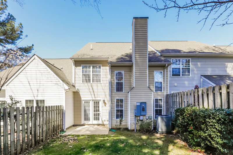 2,455/Mo, 8927 Scotch Heather Way Charlotte, NC 28277 Rear View