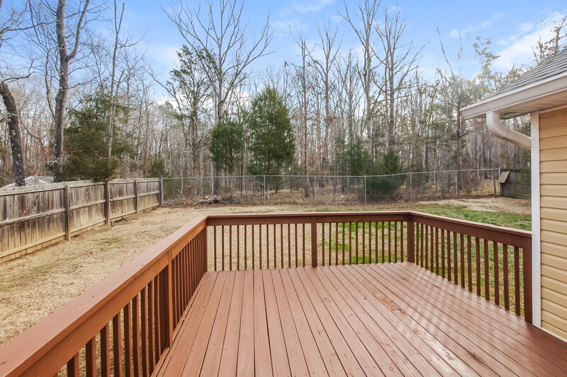 1,875/Mo, 2302 Larkspur Ln Wingate, NC 28174 Deck View