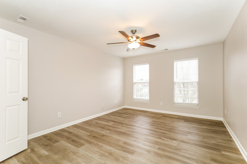 2,065/Mo, 12827 Winget Rd Charlotte, NC 28278 Main Bedroom View