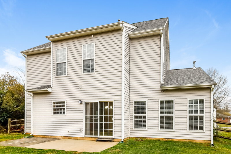 2,065/Mo, 12827 Winget Rd Charlotte, NC 28278 Rear View 2