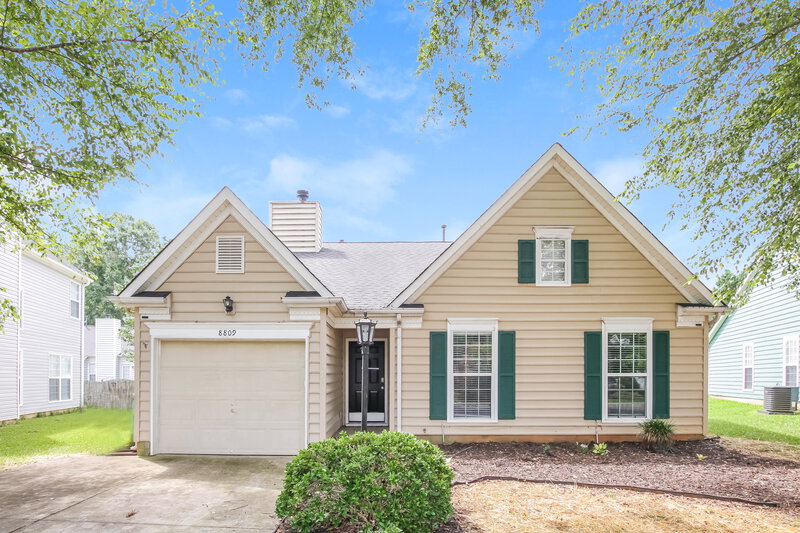 1,910/Mo, 8809 Little Hampton Pl Charlotte, NC 28215 External View