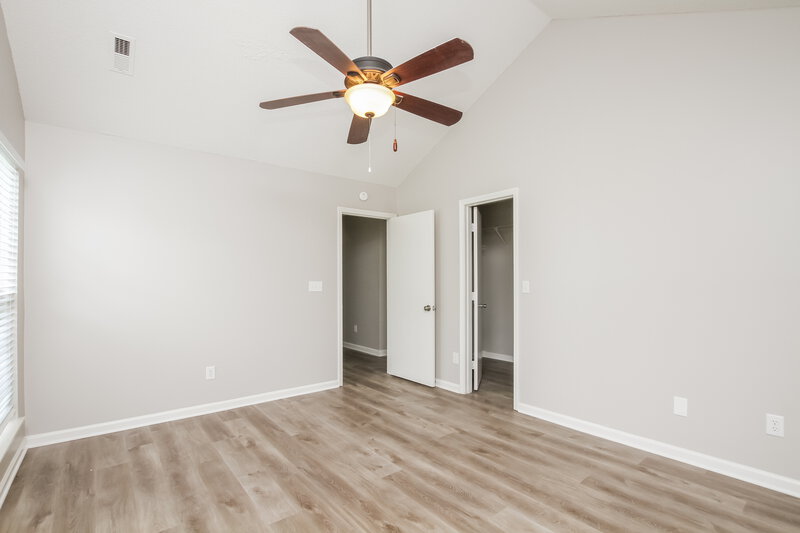 1,910/Mo, 8809 Little Hampton Pl Charlotte, NC 28215 Main Bedroom View 2