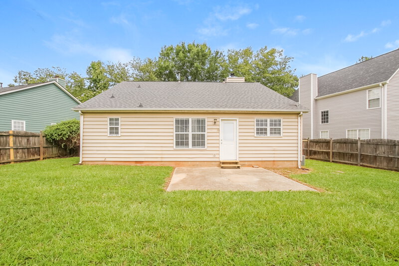 1,910/Mo, 8809 Little Hampton Pl Charlotte, NC 28215 Rear View 2