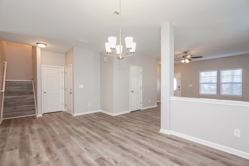 1,935/Mo, 1139 Blue Topaz Dr Dallas, NC 28034 Dining Room View 2